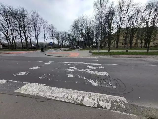 Miasto ma w planach przebudowę al. Solidarności, obejmie ona nie tylko jezdnię, ale również torowisko.