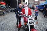 Święty Mikołaj na rynek w Koronowie przyjechał motorem. Atrakcji było więcej (zdjęcia)