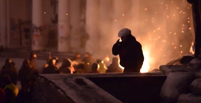 Zespół MProjekt w utworze "Walczę o jutro" pokazuje sceny z Kijowa