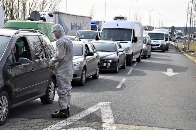 Obostrzenia na granicach zostały wydłużone do 5 czerwca.