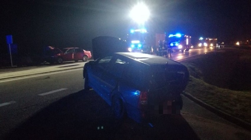 Pijany kierowca audi wjechał w opla. Mężczyzna miał ponad 3 promile alkoholu [ZDJĘCIA]