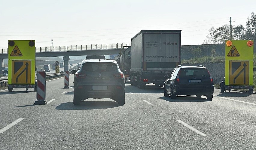 Gigantyczny korek na autostradzie A1 za MOP Knurów. Zerwali...