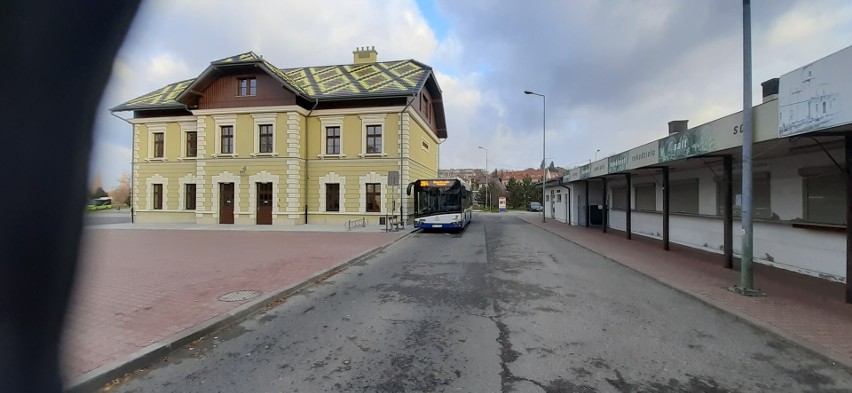 Pierwszy w historii Wieliczki budynek dworca autobusowego...