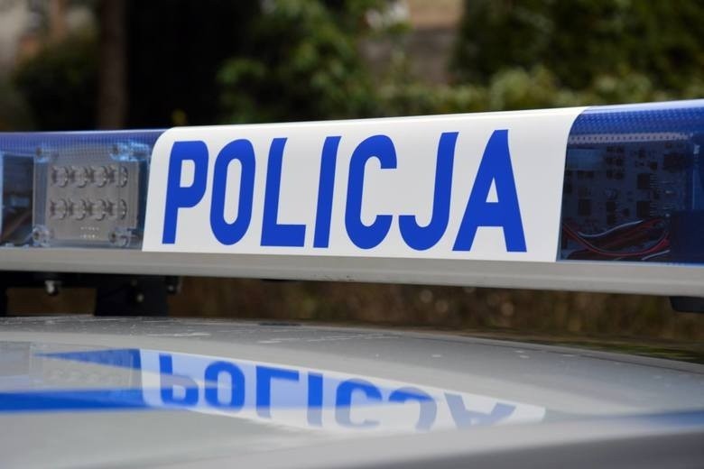 Policjanci z Kościerzyny znaleźli amfetaminę w portfelu 30-latka. Mężczyzna został zatrzymany