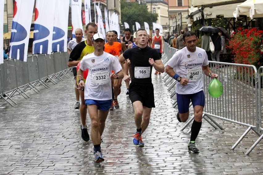 Maraton Wrocław - ZDJĘCIA - zawodnicy z numerami 1 - 200