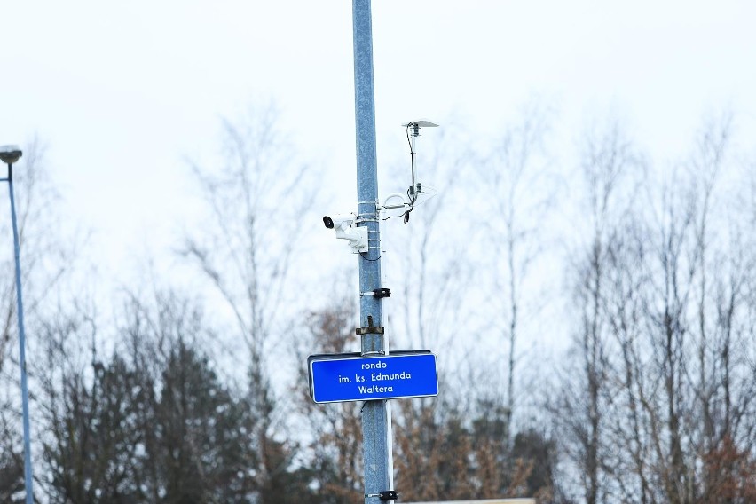 Monitoring w Ostrołęce. Nowe kamery pojawiły się na dziewięciu skrzyżowaniach. Zdjęcia