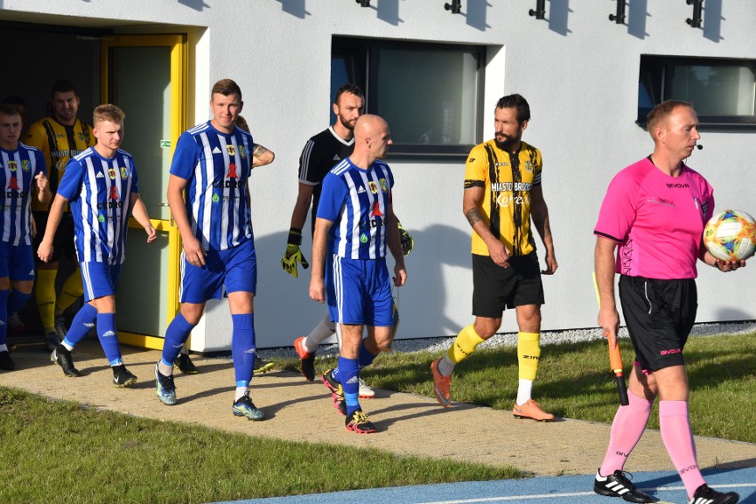 Lech Rypin - Sparta Brodnica 0:5. 6. kolejka 4. ligi kujawsko-pomorskiej, sezon 2022/23. Zobacz zdjęcia