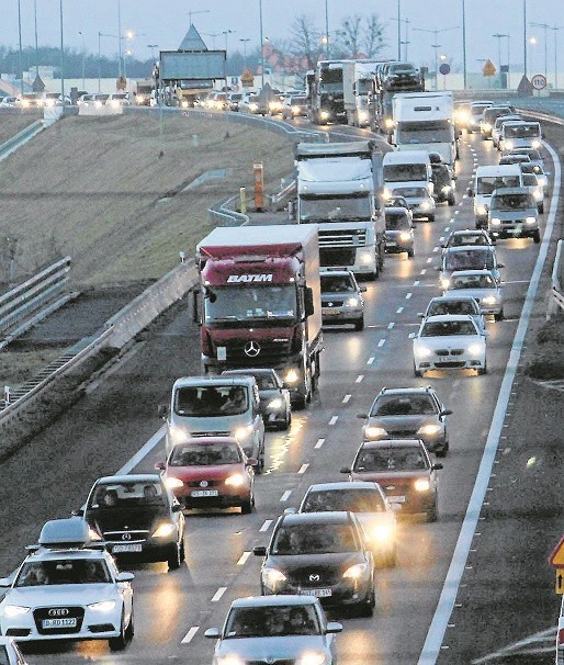 Na autostradzie A4 też są korki, a do tego trasą jeździ więcej samochodów niż A1. Dlatego chcemy, żeby i ona była darmowa