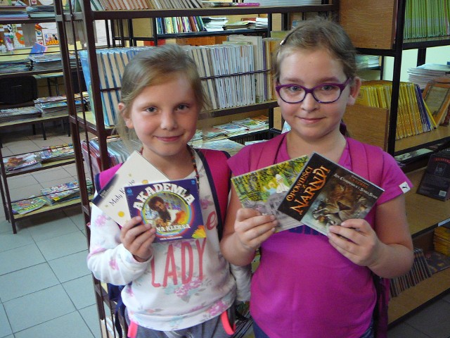 Tatiana i Nikola cieszą się, że będą mogły korzystać z audiobooków
