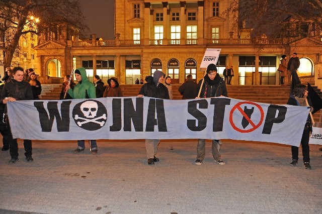 Demonstracja na Placu Wolności w Poznaniu