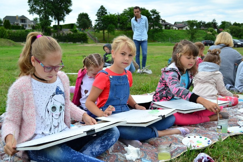 W Broku pięknie malowali w plenerze [ZDJĘCIA]