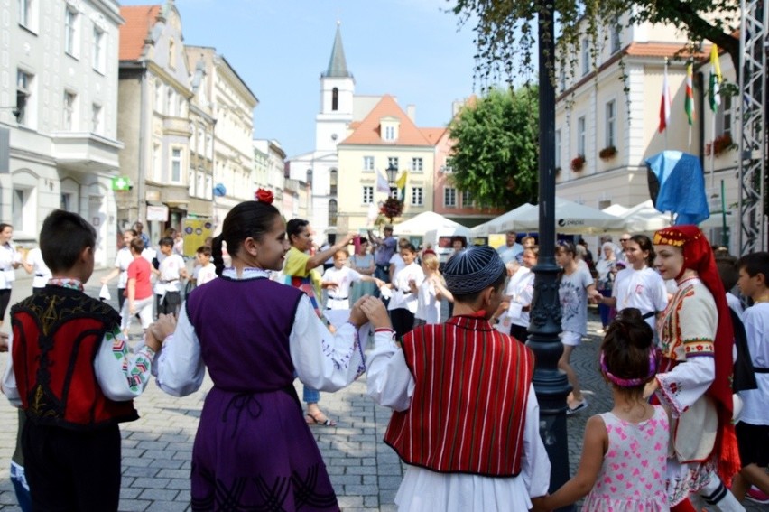 Międzynarodowy Festiwal Folkloru Oblicza Tradycji w Zielonej...