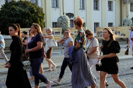 Teatralny korowód
