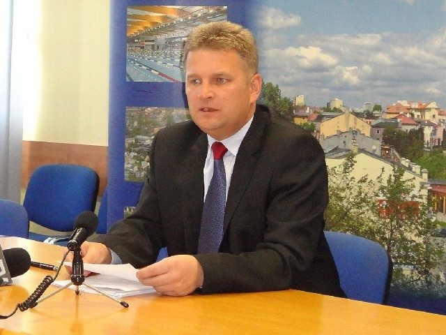 Prezydent Ostrowca Jarosław Wilczyński zapowiedział rok oszczędności w mieście.