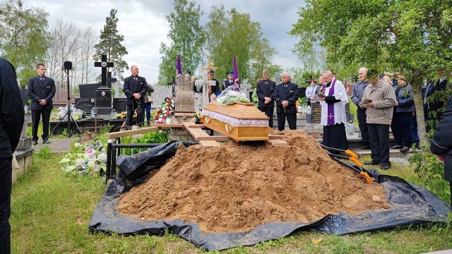Pogrzeb Kazimierza Grzybowskiego, wieloletniego prezesa OSP oraz sołtysa wsi Krukowszczyzna