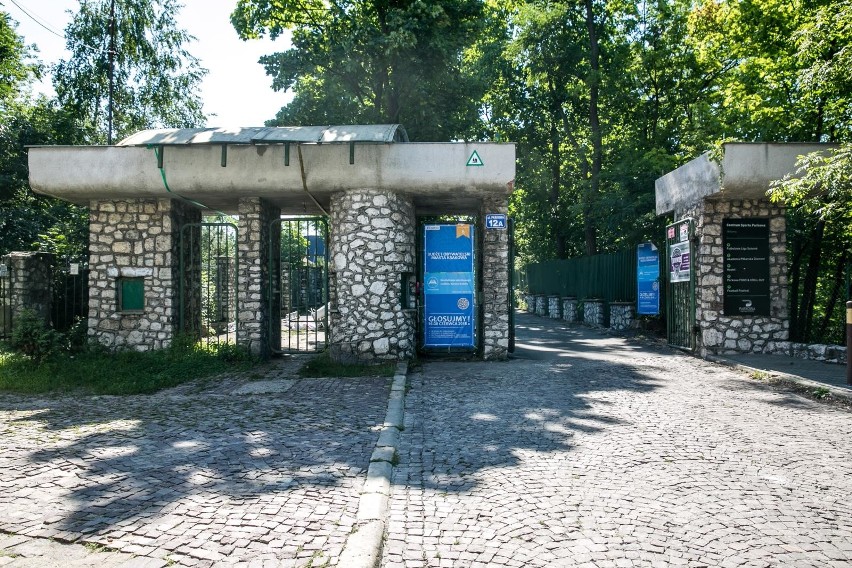 Kraków. Odnowią malowniczo położone miejsce w Podgórzu. Prace obejmą zabytkowy stadion Korony i jego parkowe otoczenie  