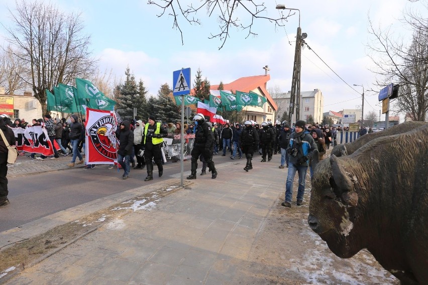 III Marsz Pamięci Żołnierzy Wyklętych w Hajnówce 2018. Policja użyła siły (zdjęcia, wideo)