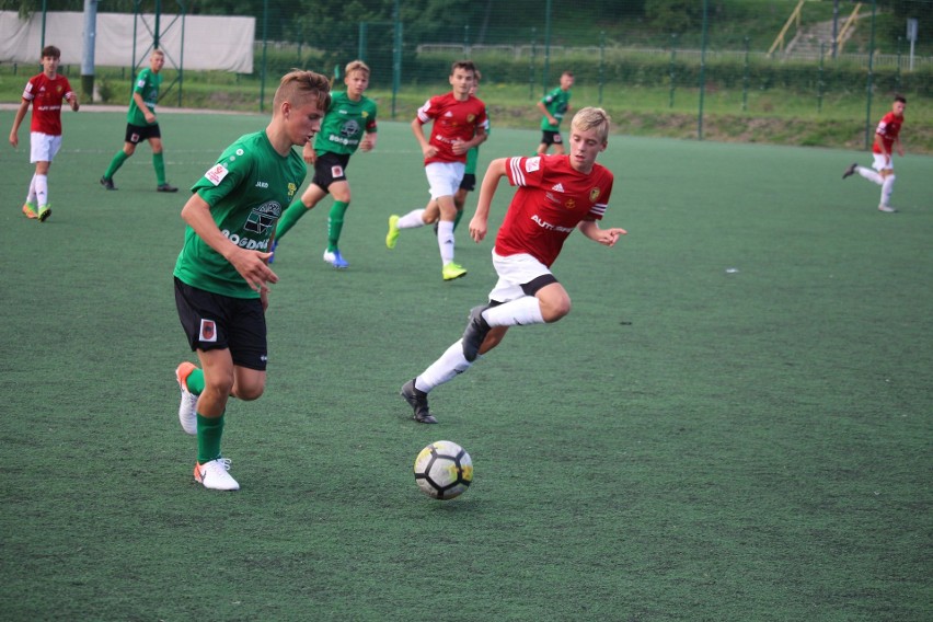 Centralna Liga Juniorów. Górnik Łęczna - AP TOP 54 Biała Podlaska 0:0. Zobacz wideo i zdjęcia