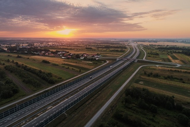 Droga ekspresowa S19 w województwie podkarpackim będzie miała docelowo dł. ok. 169 km. Równolegle prace nad realizacją S19 prowadzone są także na terenie woj. lubelskiego.