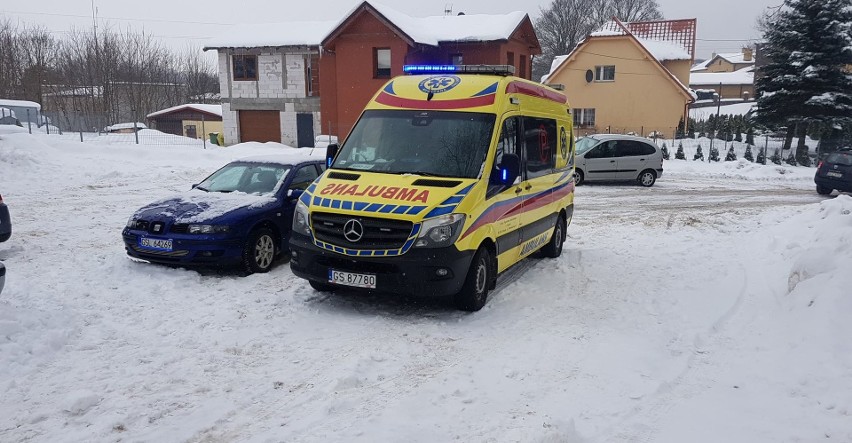 Śmiertelne potrącenie przez pociąg w Damnicy. Ruch pociągów...