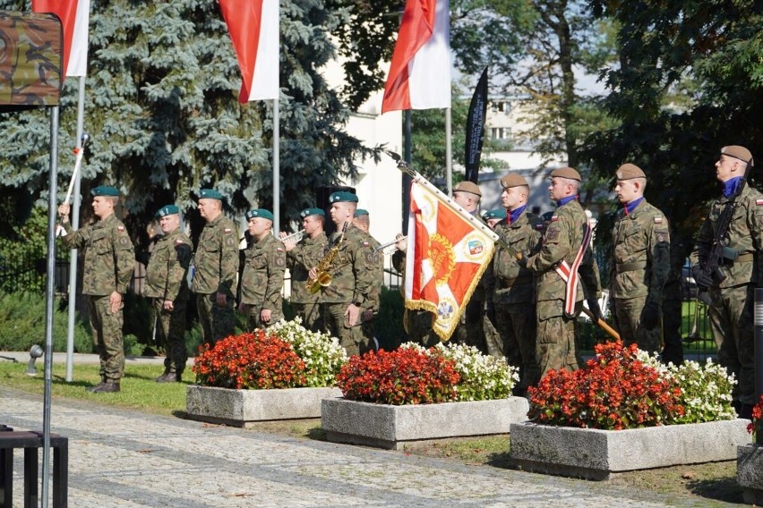 W Rzeszowie odbyły się obchody upamiętniające 82. rocznicę powstania Polskiego Państwa Podziemnego i święta Wojsk Obrony Terytorialnej