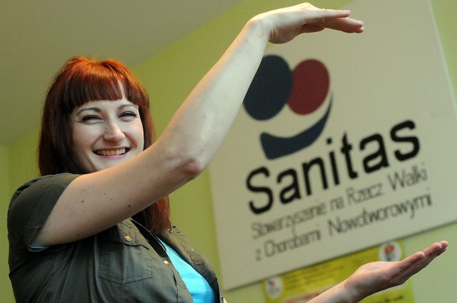 33-letnia Anna Nowakowska z Sanoka, współzałożycielka stowarzyszenia Sanitas, ma szansę zostać laureatką ogólnopolskiego plebiscytu, w ramach kampanii "Rak. To się leczy!&#8221;. Poprzeć jej kandydaturę można do 28 lutego, wchodząc na stronę www.rak.tosieleczy.pl/plebiscyt i wypełniając on-line formularz zgłoszeniowy. Od 3 marca będzie można oddawać głosy na finalistów wyłonionych przez kapitułę konkursu. 