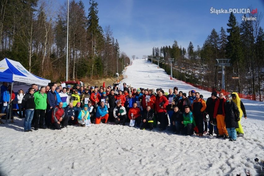 Mistrzostwa Polski policji w slalomie gigancie w Zwardoniu