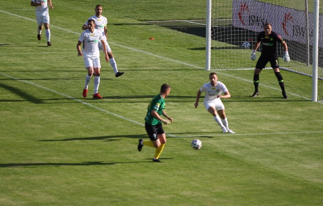 W pierwszym meczu po spowodowanej koronawirusem przerwie GKS Jastrzębie przegrał 1:2.