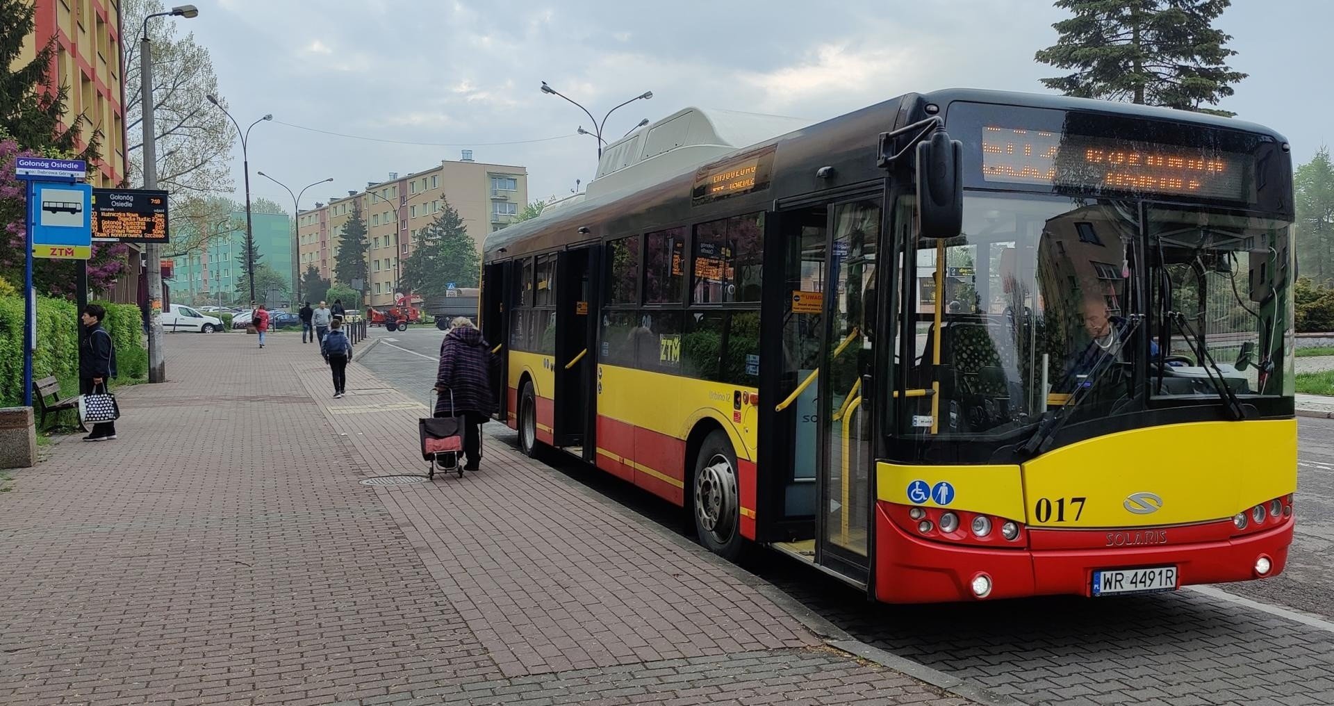 Nowa linia autobusowa 612 rozwiąże kłopoty pasażerów w Dąbrowie Górniczej?  Wiemy, kiedy najwcześniej może się pojawić | Dziennik Zachodni
