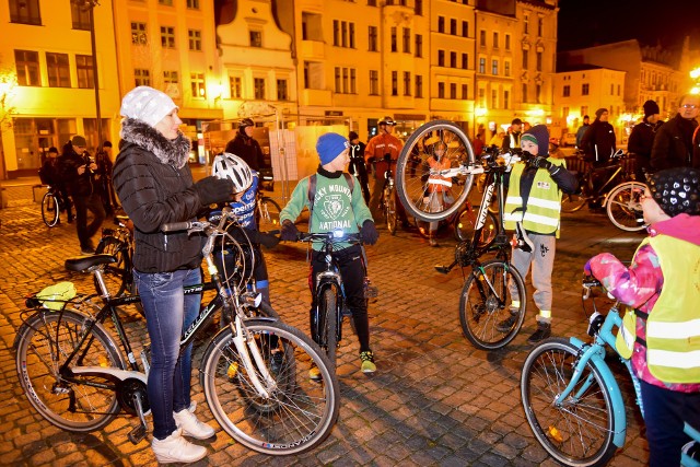 Ostatnią w tym roku Rowerową Masę Krytyczną zaplanowano na sobotę 16 listopada. Start o godz. 17 z Rynku Nowomiejskiego