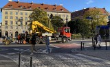 Awaria tramwaju na placu Kościuszki we Wrocławiu. Pasażerowie narzekają na MPK, totalny brak informacji!