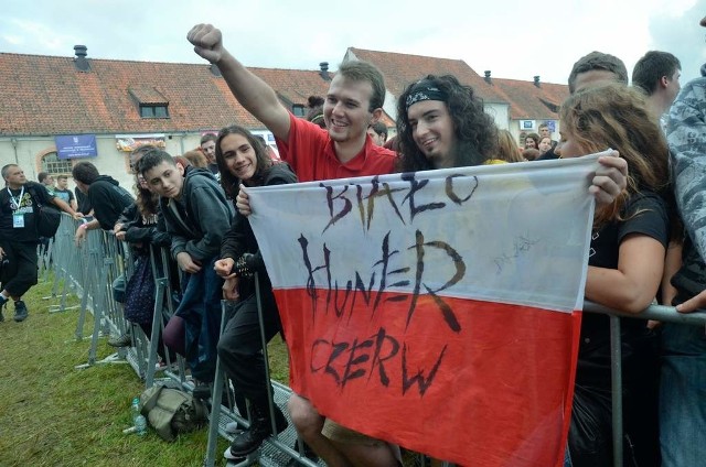 Rozgrzewkę podczas trzeciego dnia Seven Festival zagwarantował olsztyński Harlem, ale fanom chodziło o jeden zespołów &#8211; Hunter.