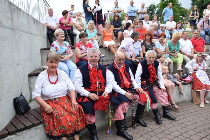 Festiwal Godki 2018. Znamy wyniki konkursów na najlepszych gawędziarzy, tancerzy, śpiewaków [NOWE ZDJĘCIA]