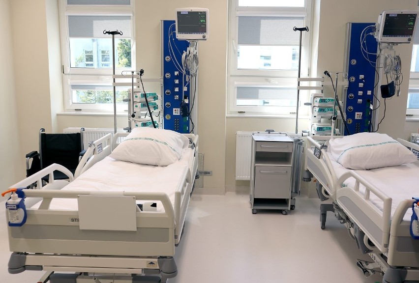 Szpital imienia Biegańskiego w Łodzi. W czwartek na oddział geriatryczny zostanie przyjęty pierwszy pacjent. Zobacz, jak wygląda po remoncie