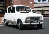 Renault 4 GTL rocznik 1984. Samochód, którym jeździ papież Franciszek [ZDJĘCIA]