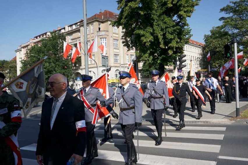 Głównym miejscem obchodów w Poznaniu był Pomnik Polskiego...