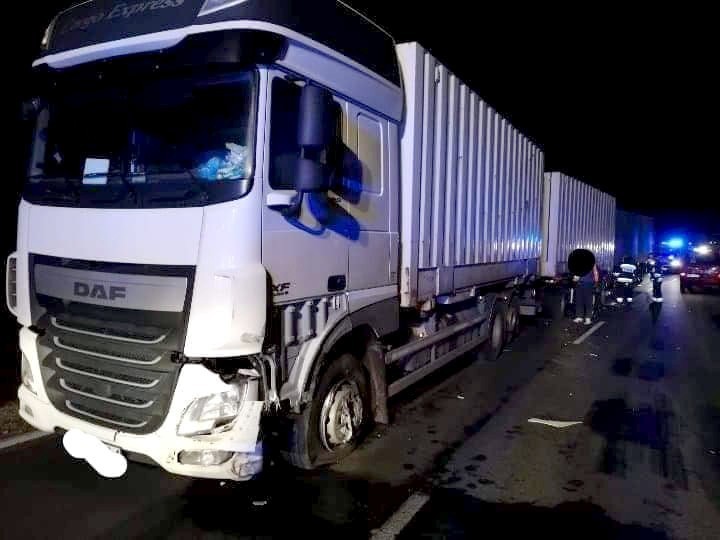 Wypadek na drodze Wrocław – Świdnica [ZDJĘCIA]