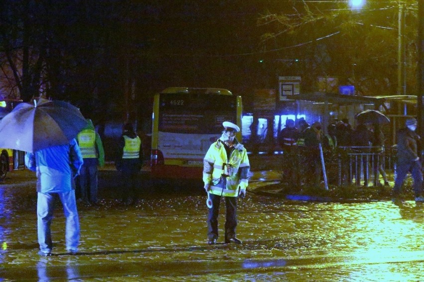 Do śmiertelnego wypadku doszło w poniedziałek 1 lutego 2021...