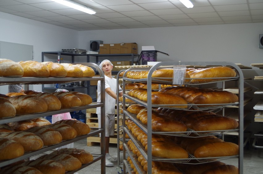 Spółka Tradycyjnie Robione z Krasiejowa wchodzi z chlebem i...