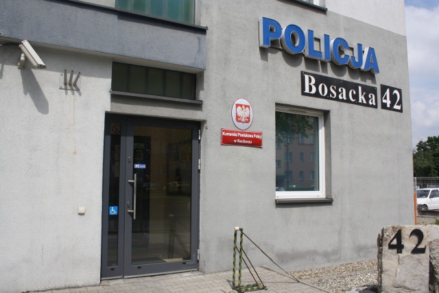 Do zatrzymania policjanta doszło przed budynkiem komendy w Raciborzu