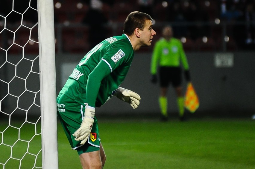 Grzegorz Sandomierski podczas letnich sparingów jest tylko...