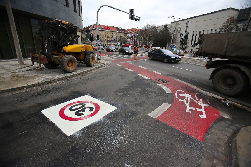 Po świętach uruchomią nowe światła na Świdnickiej. Będą też zmiany na pl. Kościuszki