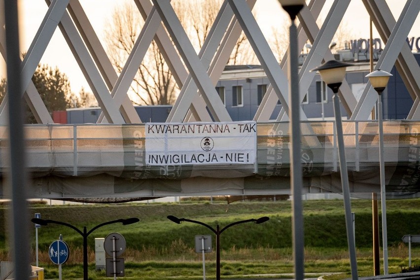 Pandemia koronawirusa czy strachu? Protest anarchistów w Rzeszowie  [ZDJĘCIA]