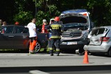 Poważny wypadek na obwodnicy w Gdańsku [29.05.2018]. Samochód osobowy wjechał w tył karetki. Są dwie osoby poszkodowane [zdjęcia]