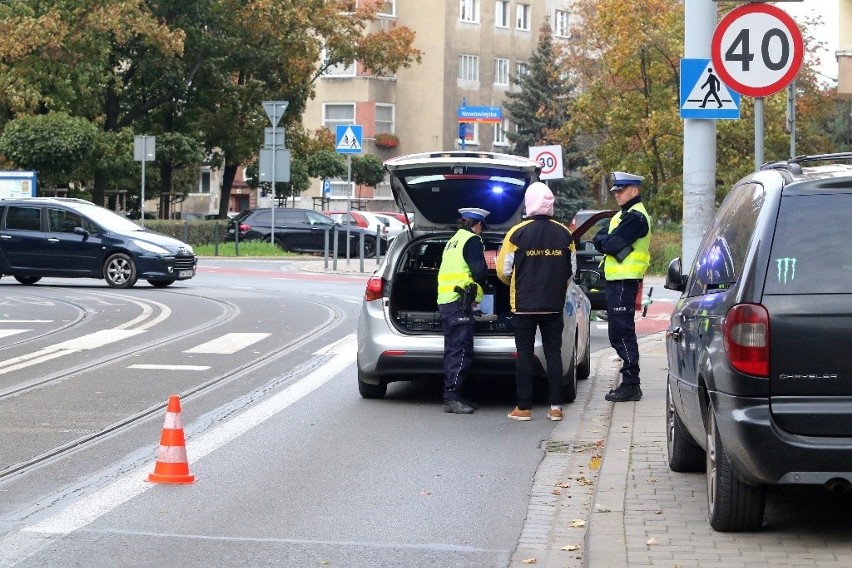 Wypadek we Wrocławiu: Studentka na hulajnodze potrącona przez samochód. Spieszyła się na zajęcia