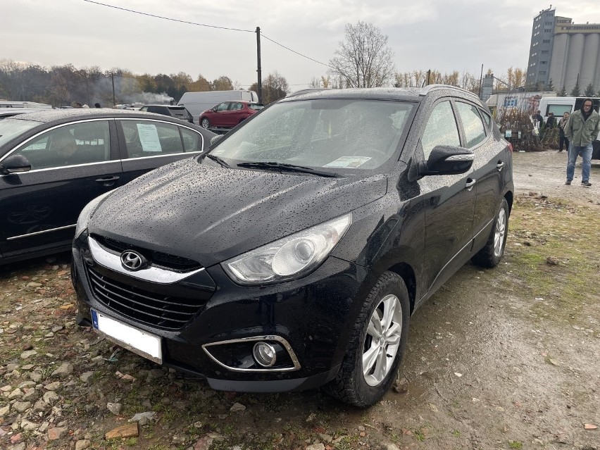 Hyundai ix35, pojemność silnika 1700, moc 115, stan licznika...