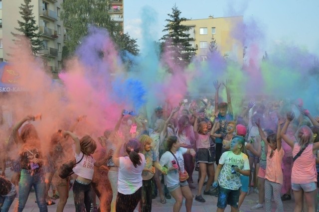 To już kolejny festiwal kolorów w tym roku w Skarżysku-Kamiennej. W sobotę, 3 czerwca zapowiada się znakomita zabawa