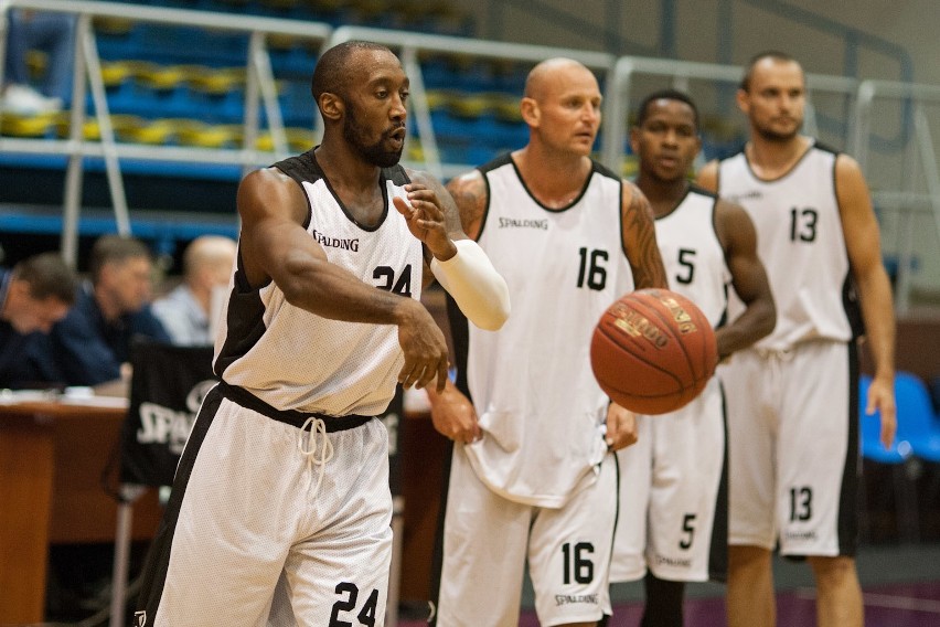 Czarni Słupsk - Asseco Gdynia 65:63