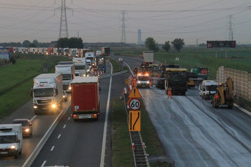Remont węzła i jezdni na autostradzie A4. Korki przy węźle Wrocław Wschód 
