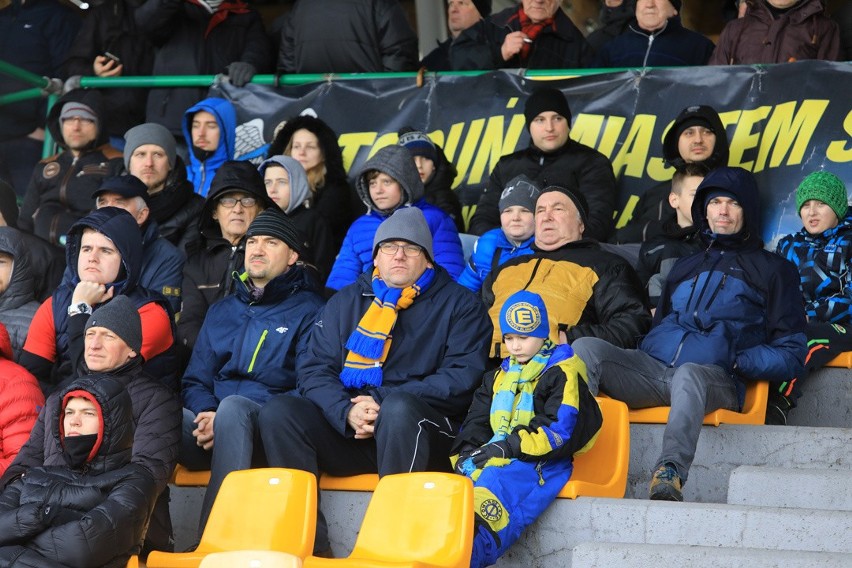 Nieudany początek wiosny Elany Toruń na własnym stadionie. W...